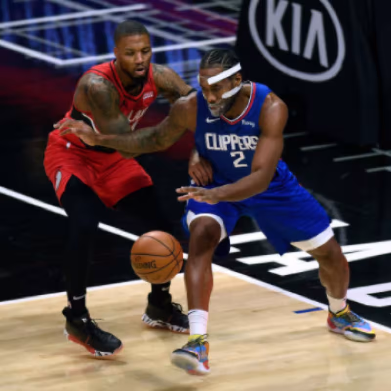 Kawhi Leonard, rendimiento con máscara. Foto: gettyimages