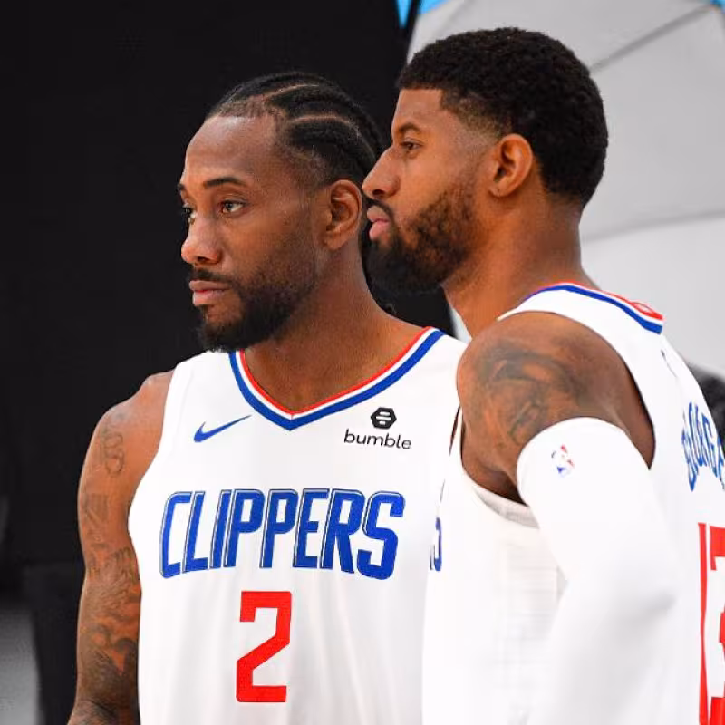 Kawhi Leonar y Paul George, con la camiseta de Los Angeles Clippers.