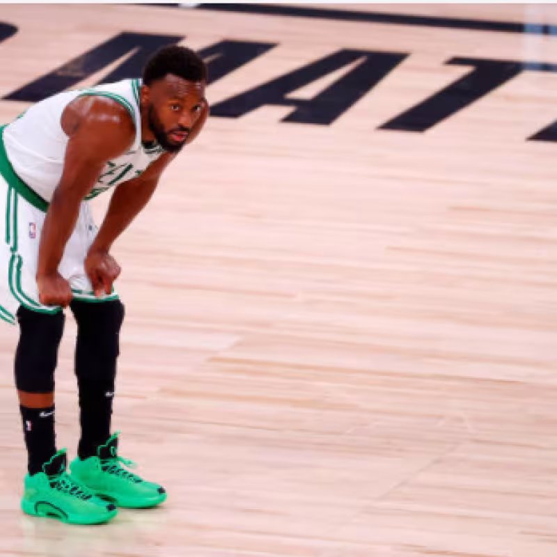 Kemba Walker, criticado por Danny Ainge por su mal nivel en playoffs NBA 2020. Foto: gettyimages