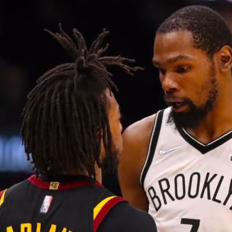 Kevin Durant y Darius Garland, en un Nets vs. Cavs. 