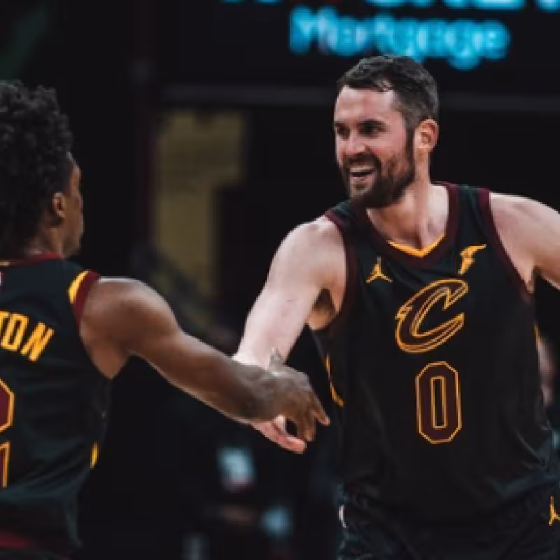 Los Cavs se comen a unos Celtics que no paran de pisar fondo