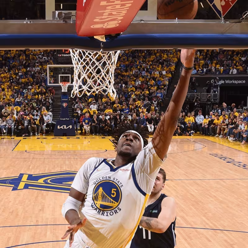 Kevon Looney, jugador de Golden State Warriors.