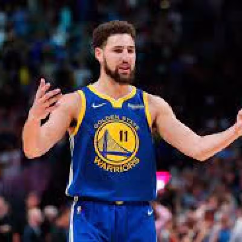 La divertida acción con que Warriors reivindica a Klay Thompson como uno de los mejores de la historia