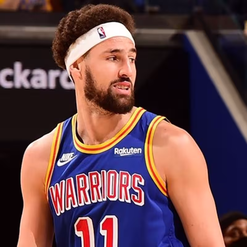 Klay Thompson y Jordan Poole aseguran los playoffs para los Warriors y hunden a Utah Jazz