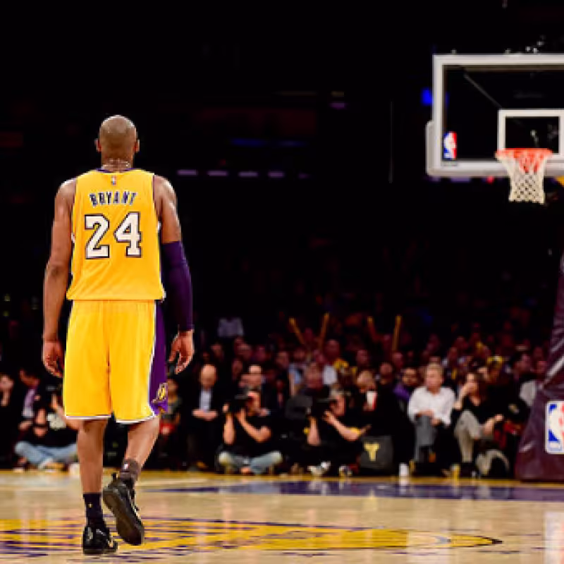 Un anillo de campeón de la NBA, entre los objetos subastados de Kobe Bryant