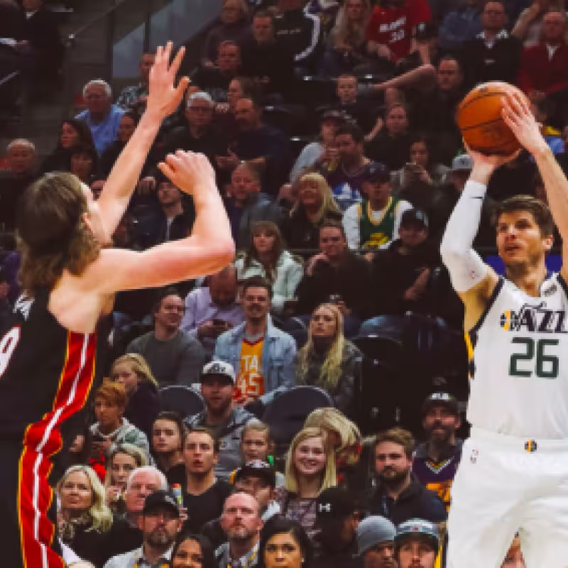 Los Jazz vencen a los Heat pese al mal partido de Ricky Rubio