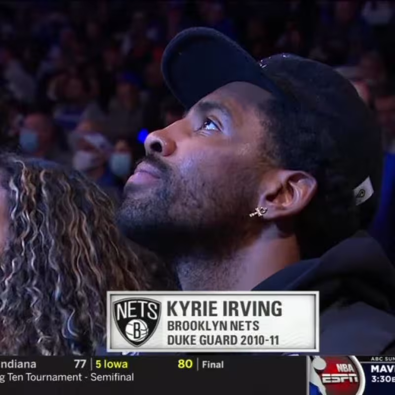 Multa a los Nets por permitir a Kyrie Irving entrar en los vestuarios