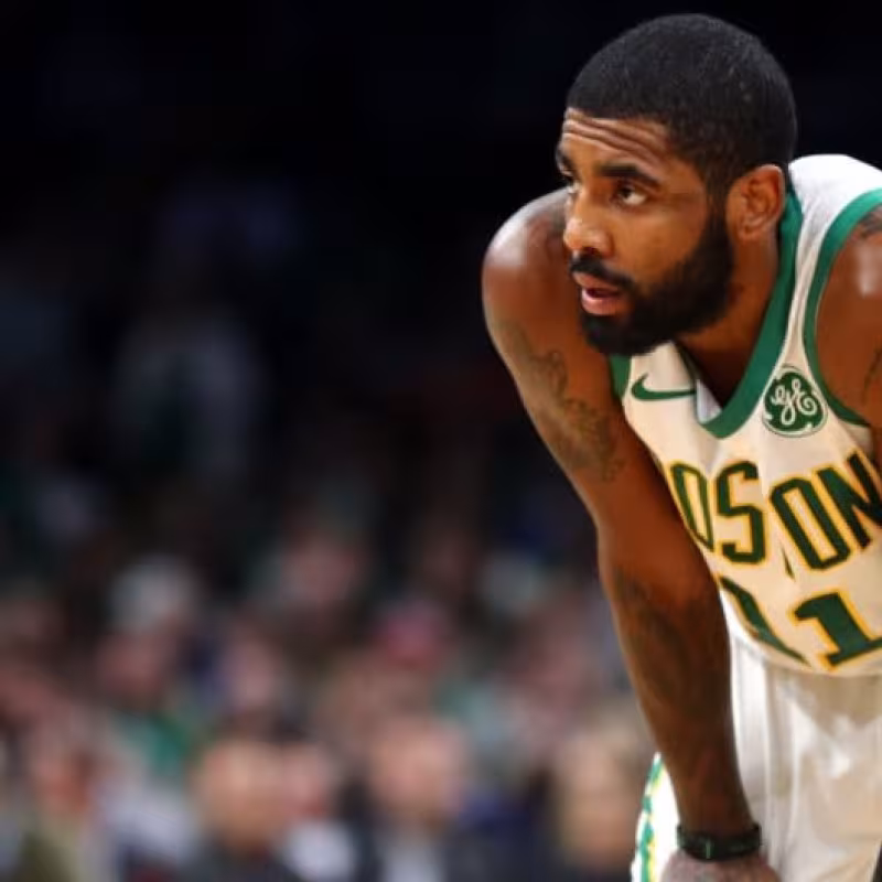 Kyrie Irving, jugador de Boston Celtics. Foto: Lance King/Getty Images