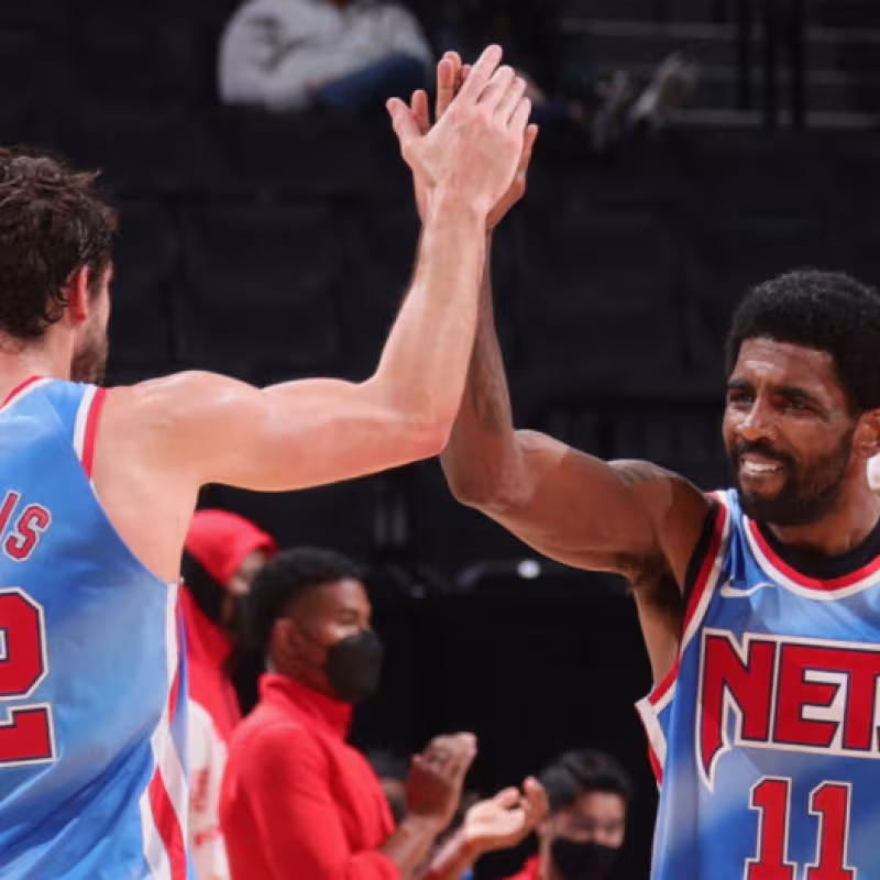 Los Nets ganan pese a la lesión de James Harden