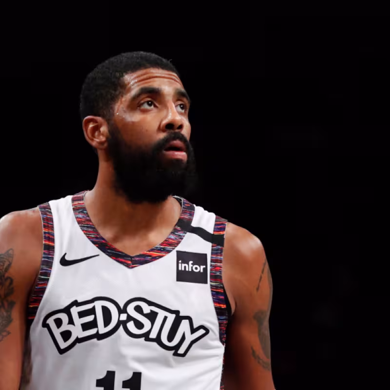 Kyrie Irving se operará el hombro derecho y no volverá a jugar esta temporada