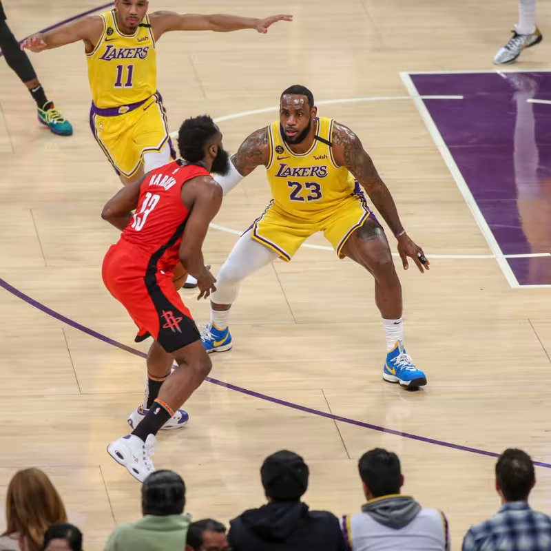 Análisis y horarios de Los Angeles Lakers y Houston Rockets. Foto: gettyimages