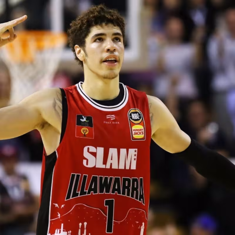 LaMelo Ball continúa alargando su vuelta de lesión y se complica su llegada a la NBA