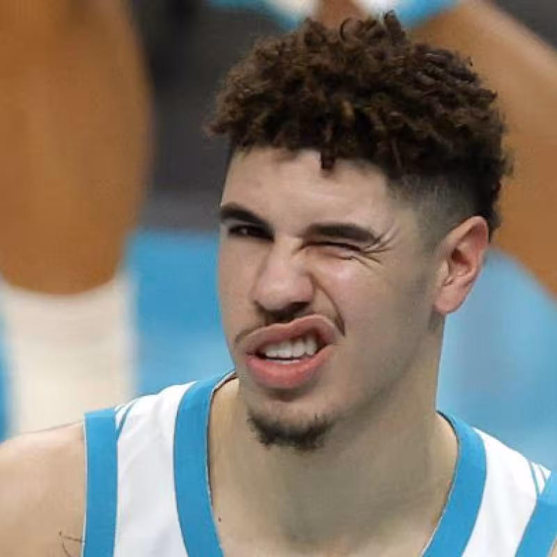 Gordon Hayward compara a LaMelo Ball con Luka Doncic 