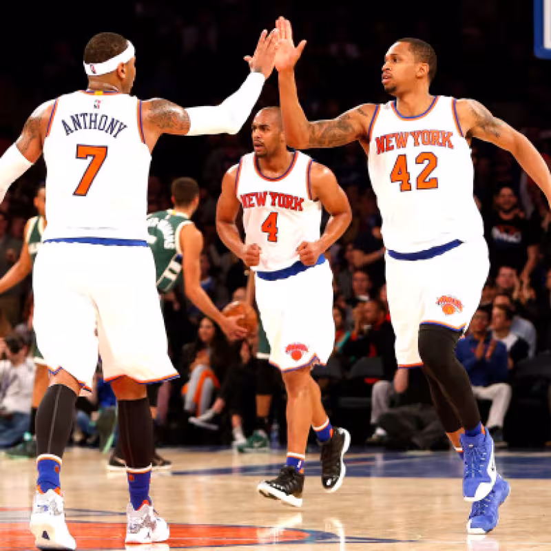 Thomas y Anthony, antes compañeros, ahora luchan por el trabajo. Foto: nba.com