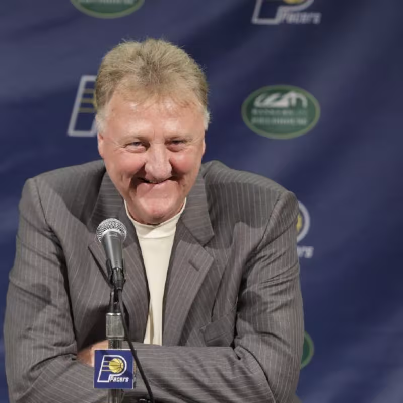 La graciosa comparación entre Larry Bird y un tomate que se ha hecho viral en redes sociales