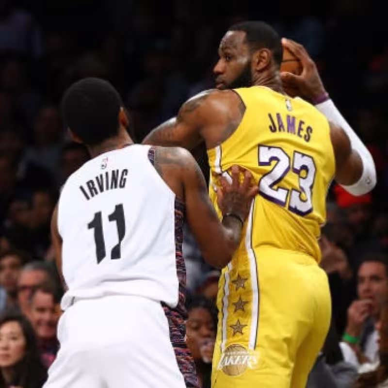 LeBron James asegura que es compatible el regreso de la NBA y la lucha contra el racismo en EEUU