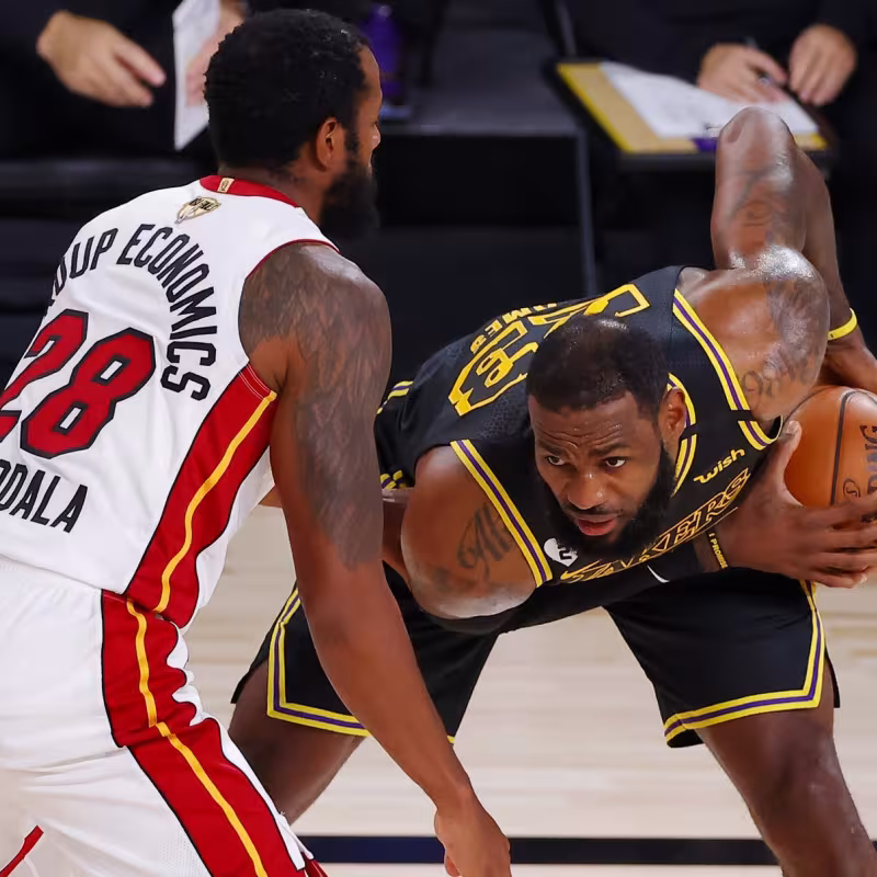 Vídeo: El partidazo de LeBron James ante Miami Heat que pone a los Lakers más cerca del anillo de campeón