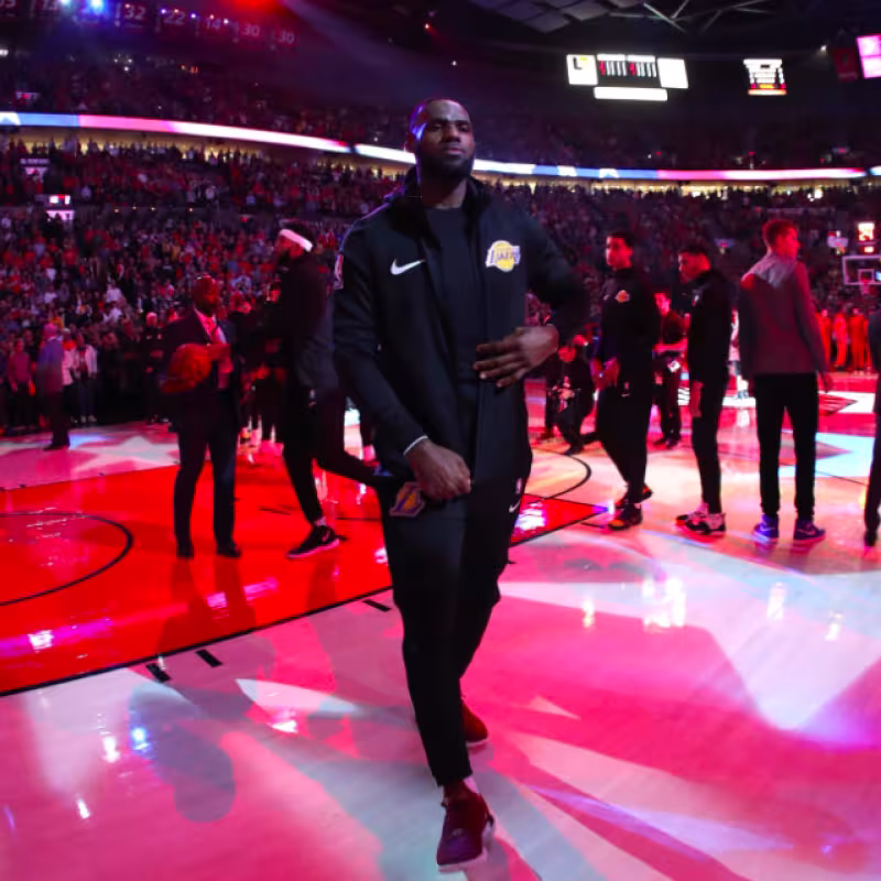 LeBron, tras su debut: "No es más que el inicio de un largo camino"