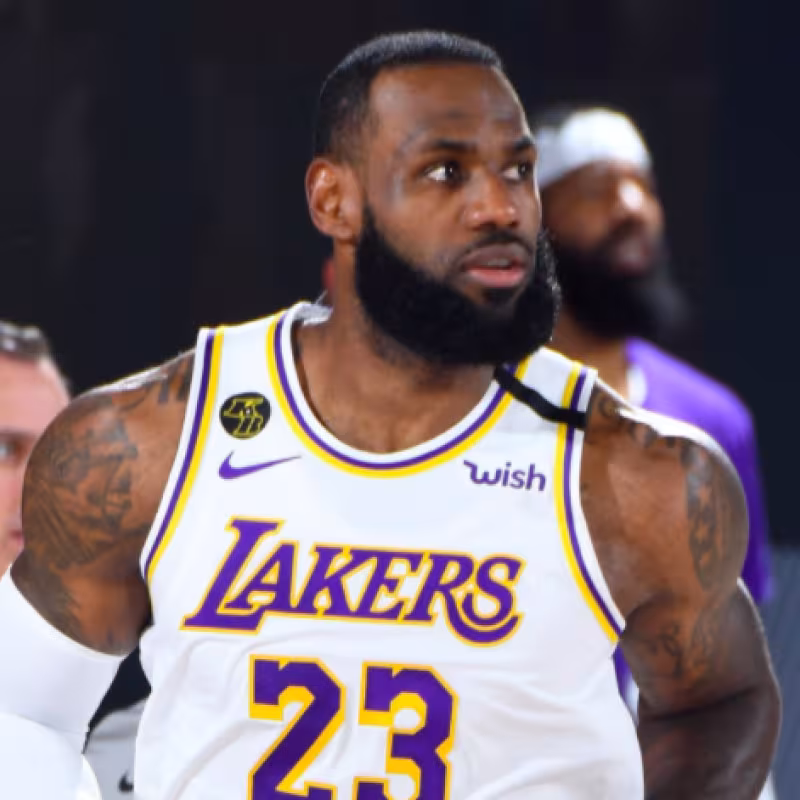 LeBron James, estrella de Los Angeles Lakers.
