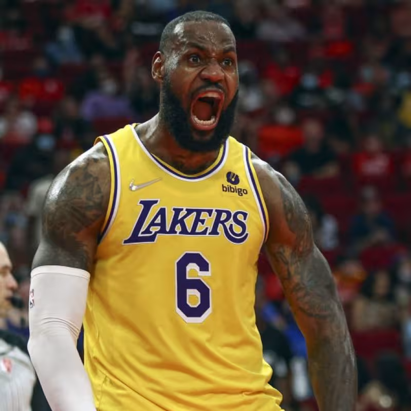 Lebron James, estadísticas NBA y orgullo de jugar de todo. Foto: gettyimages