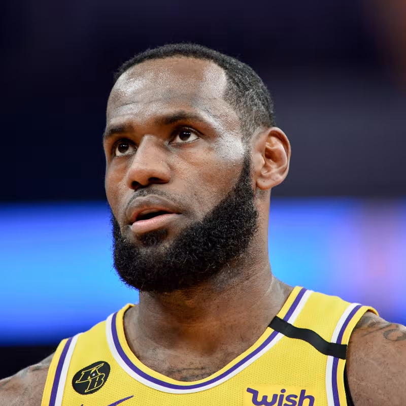 La polémica decisión de Lebron James en los mensajes de lucha contra el racismo