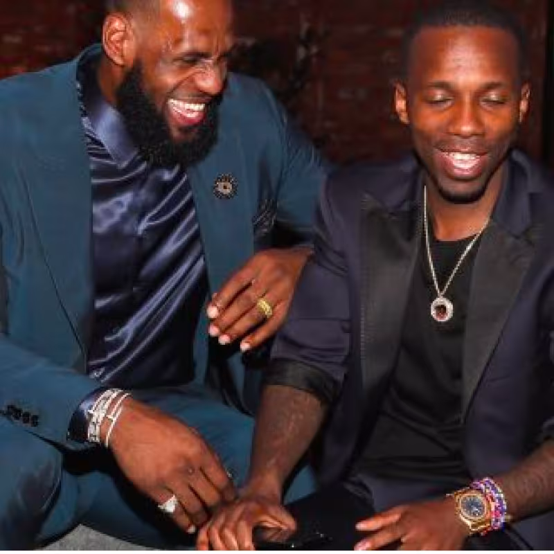 LeBron James, junto a Rich Paul.