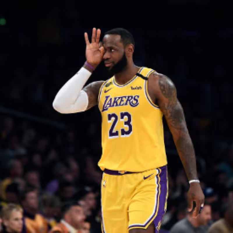 El vídeo de la racha de triples de Lebron James que se ha hecho viral