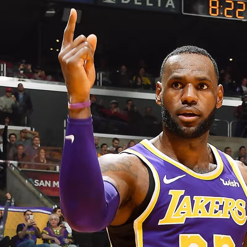 LeBron James, el número 1 del Oeste