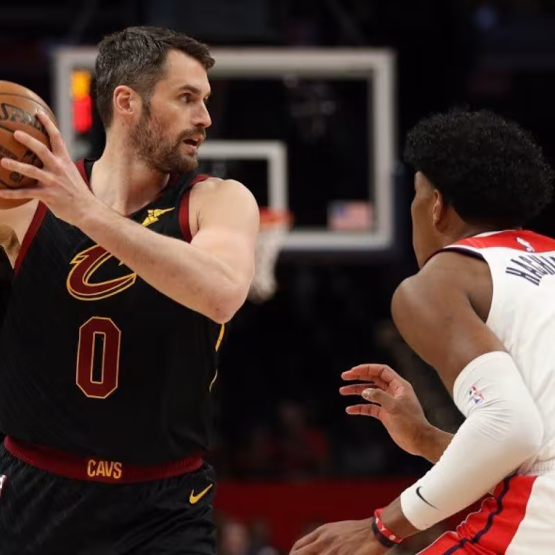 Kevin Love dona 100.000 dólares para pagar los salarios de los trabajadores del estadio de Cleveland Cavaliers