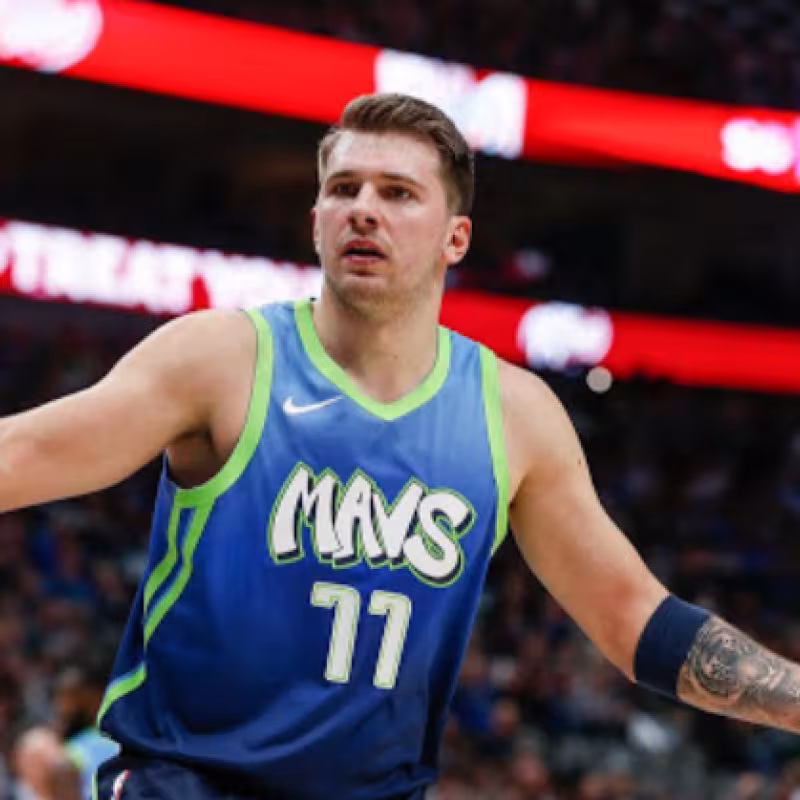 Sin movimiento en Dallas Mavericks: all-in a Luka Doncic y Porzingis "Foto: Dallas Morning News"