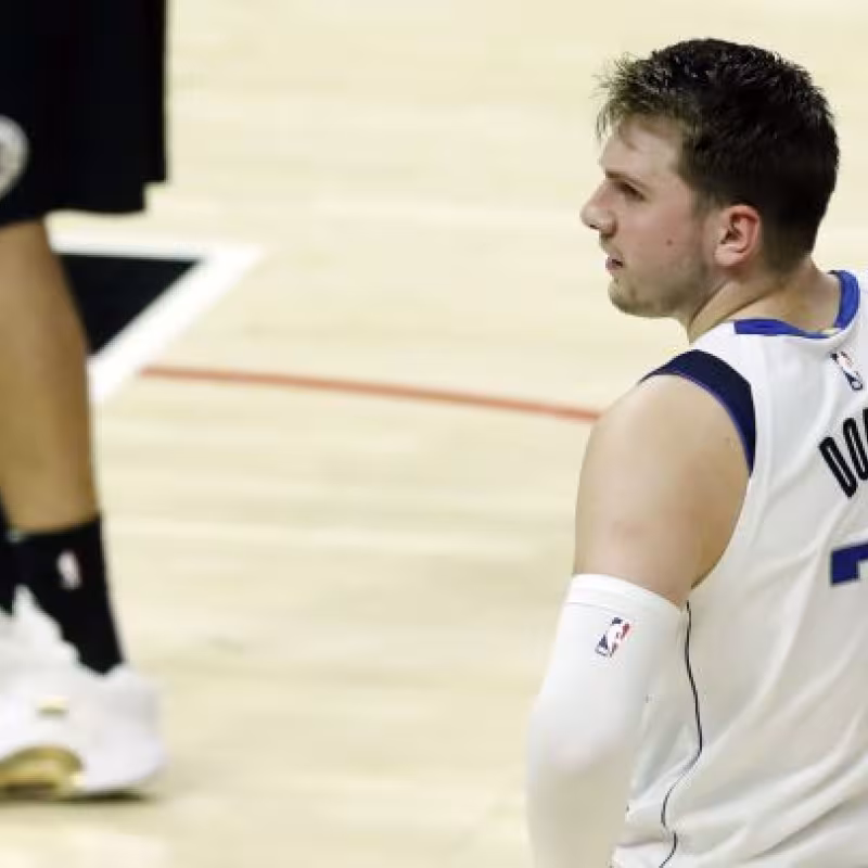 Luka Doncic, tristeza tras quedar eliminado. Foto: gettyimages