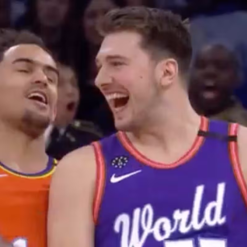 Vídeo: La impresionante canasta de Luka Doncic sobre la bocina en el Rising Stars