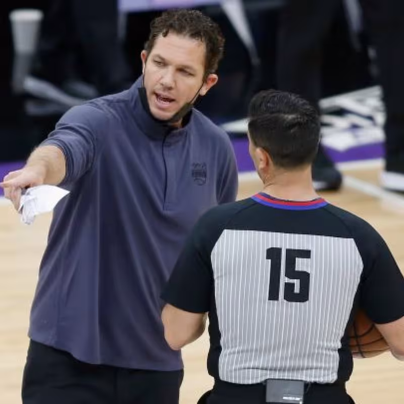 Sacramento Kings seguirá confiando en Luke Walton