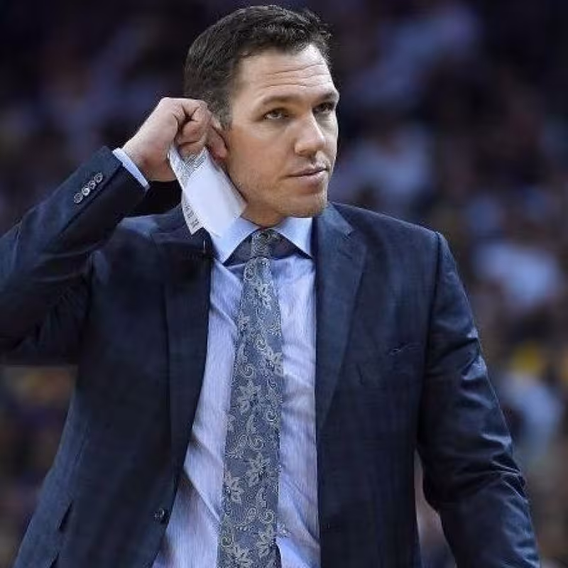 Luke Walton, entrenador de Los Angeles Lakers.