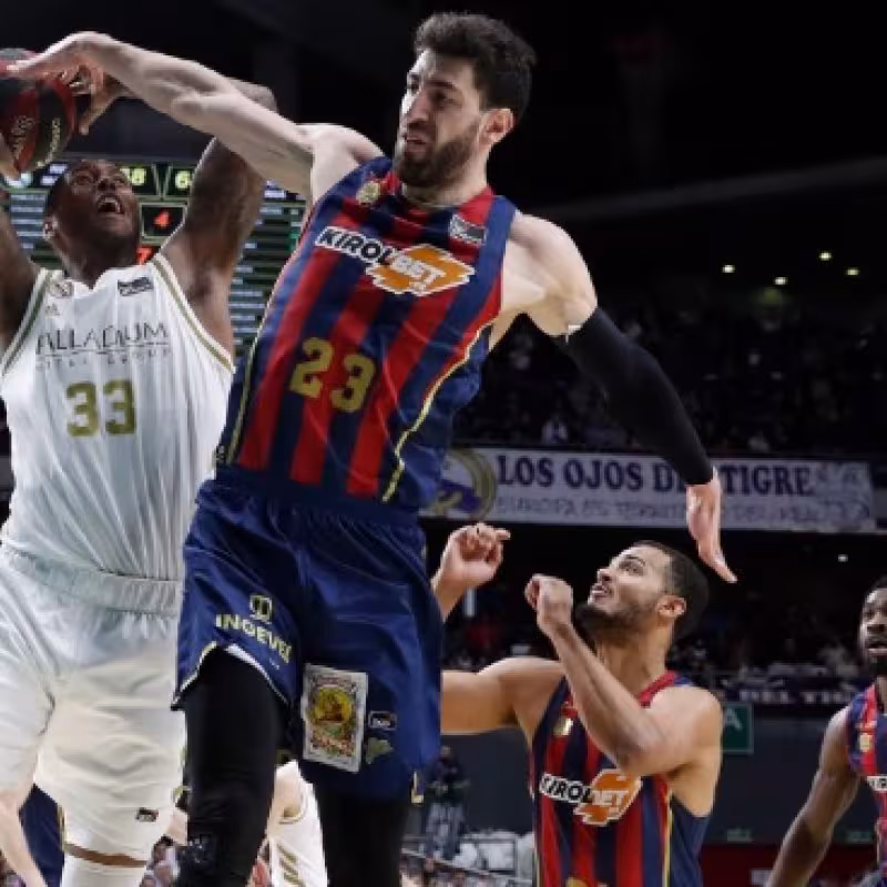 El Madrid pierde la imbatibilidad en el WiZink contra el Baskonia en un apoteósico partido