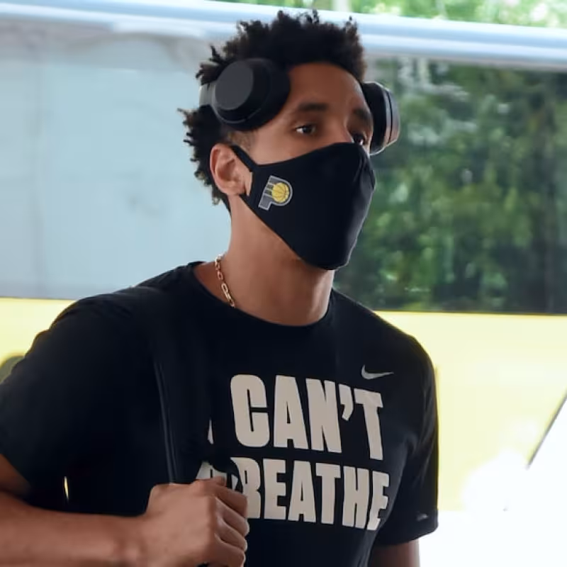 Malcolm Brogdon y el reto de entrenar con mascarilla