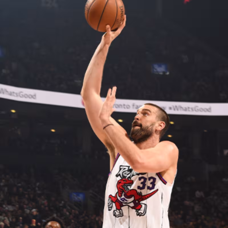 Gran regreso a las pistas de Marc Gasol en el triunfo de los Raptors en Oklahoma