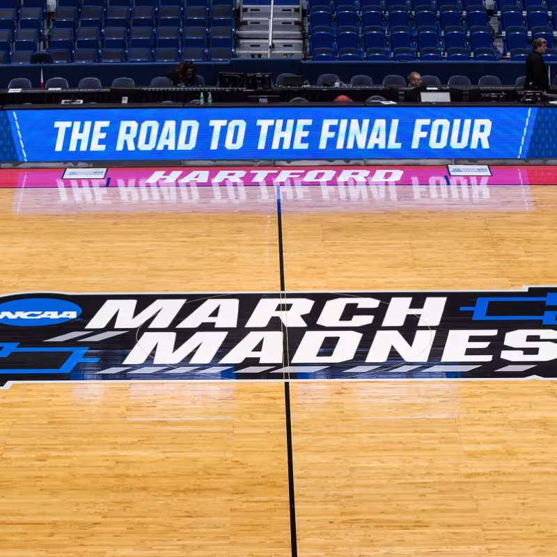 La NCAA suspende los torneos masculino y femenino y el March Madness