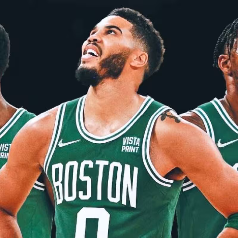 Marcus Smart no está contento con Jaylen Brown y Jayson Tatum. 