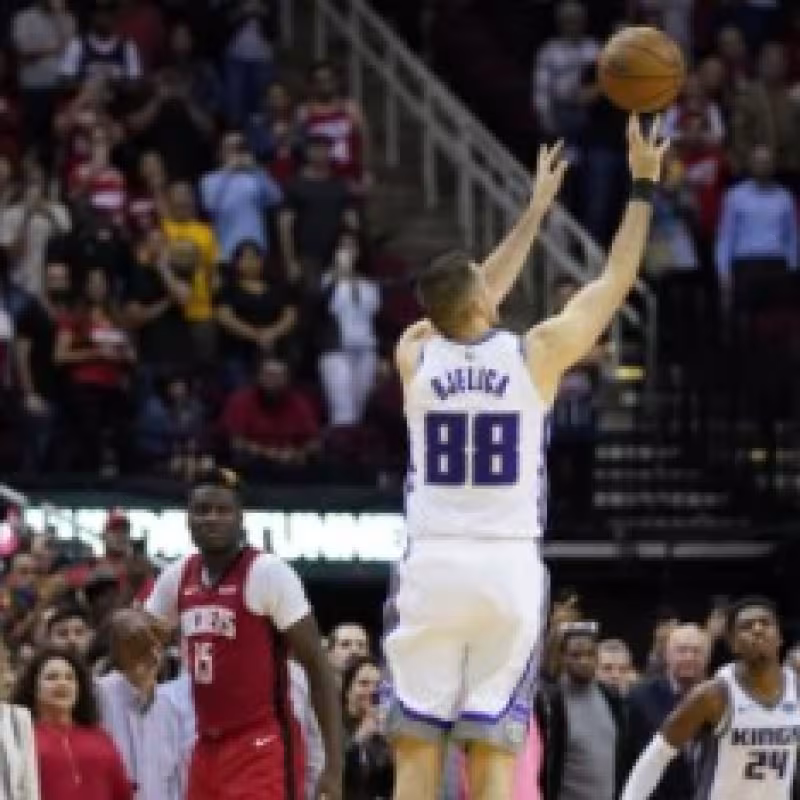 Traspasos NBA: Nemanja Bjelica llega a los Miami Heat