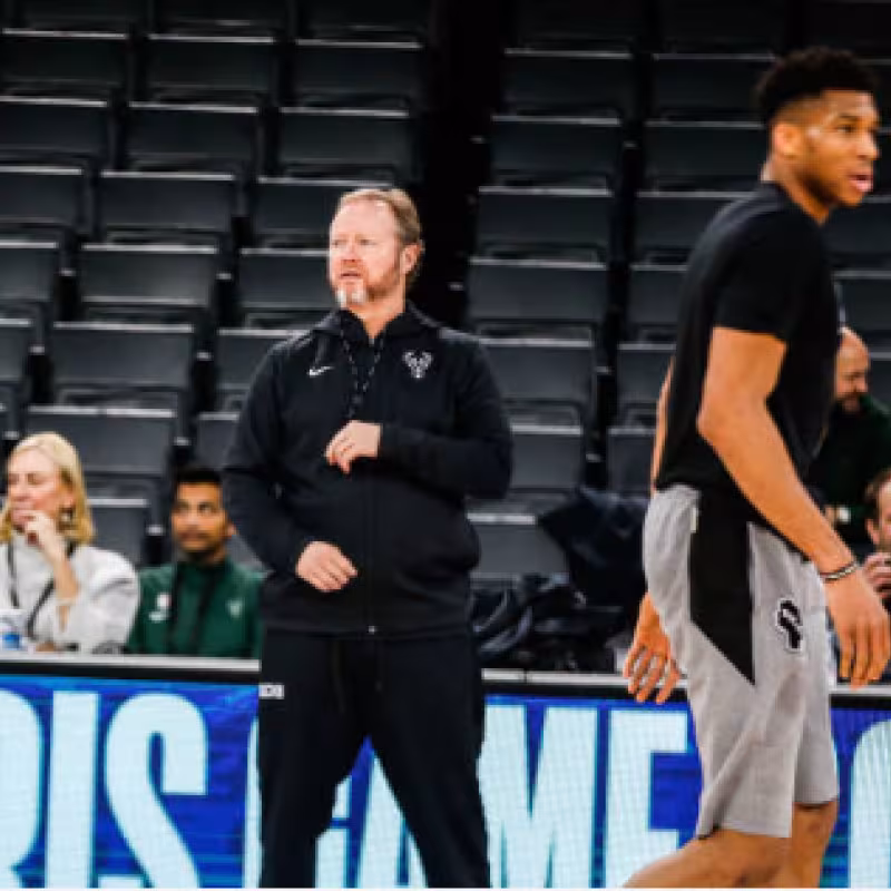 Mike Budenholzer, aspiraciones a anillo de los Bucks. Foto: gettyimages