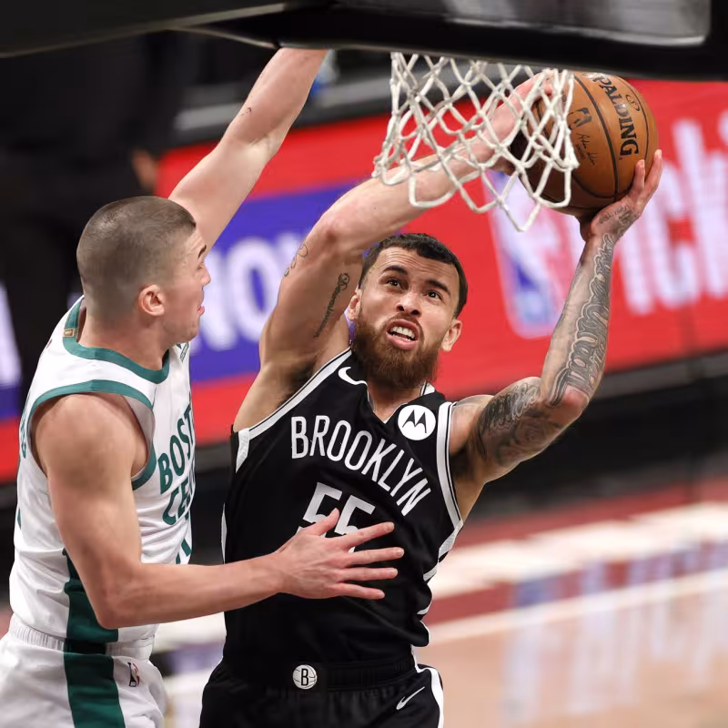 Mike James se jugará su futuro en la NBA durante los playoffs