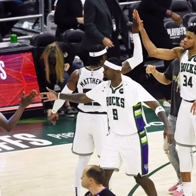 Milwaukee Bucks y el salto cualitativo al jugar con su Big 4