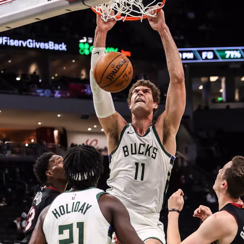 Milwaukee Bucks está invicto con 6 victorias y 0 derrotas en la NBA.