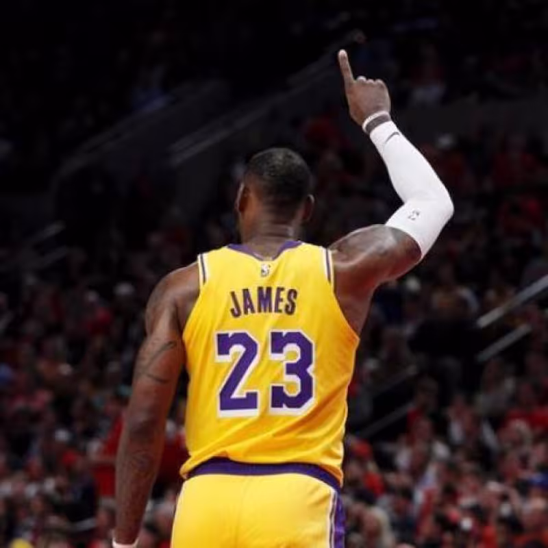 LeBron James podría regresar la próxima semana