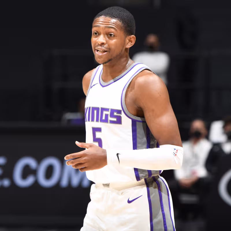 De'Aaron Fox en un partido con los Kings.