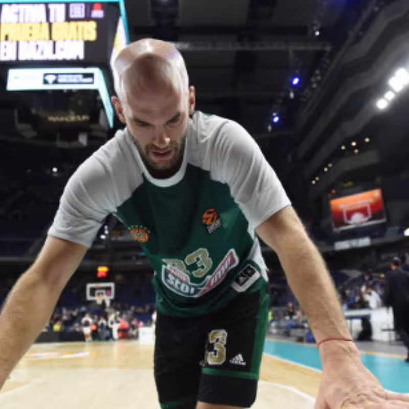 Nick Calathes, muy cerca de firmar dos años por el FC Barcelona