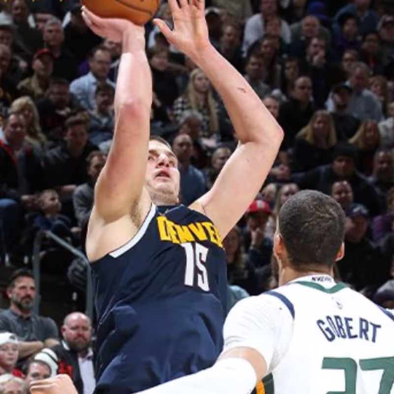 Jokic firma un30+21+10 ante el mejor defensor de la NBA