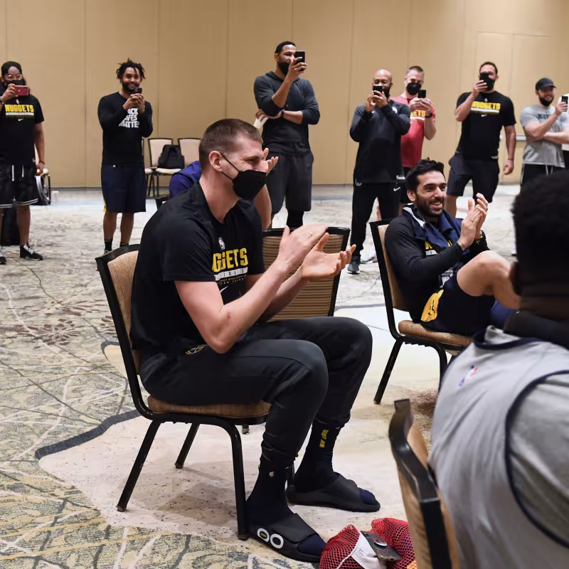 Así se enteró Nikola Jokic de que era el MVP de la NBA
