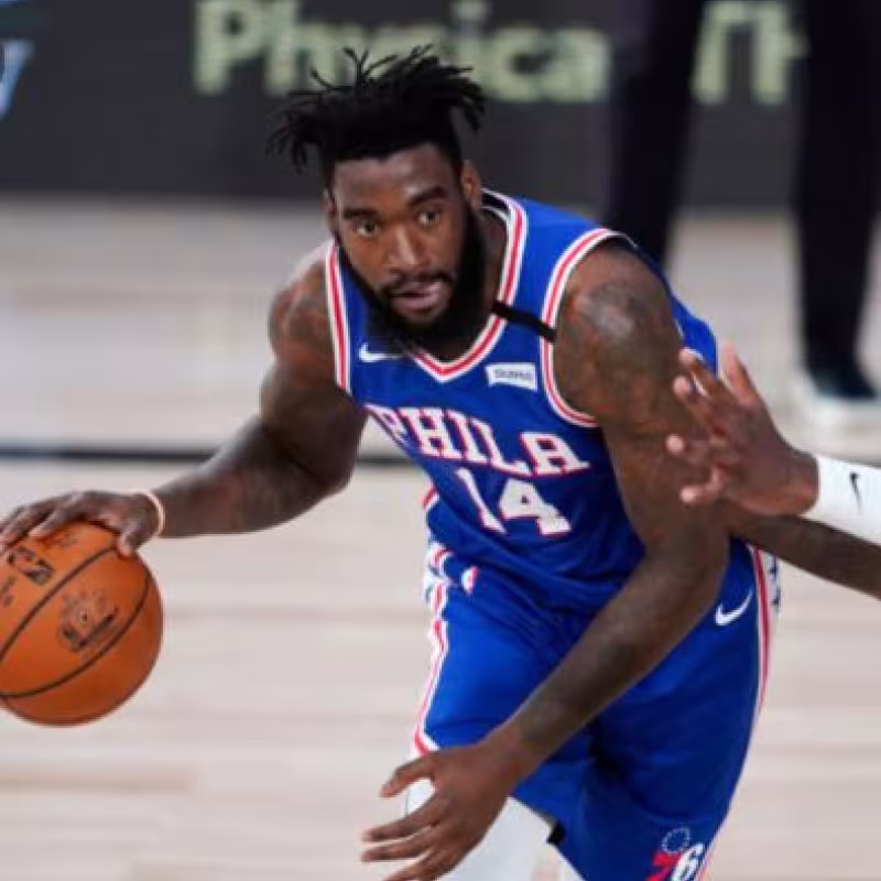 Utah Jazz se refuerza con Norvel Pelle por diez días 